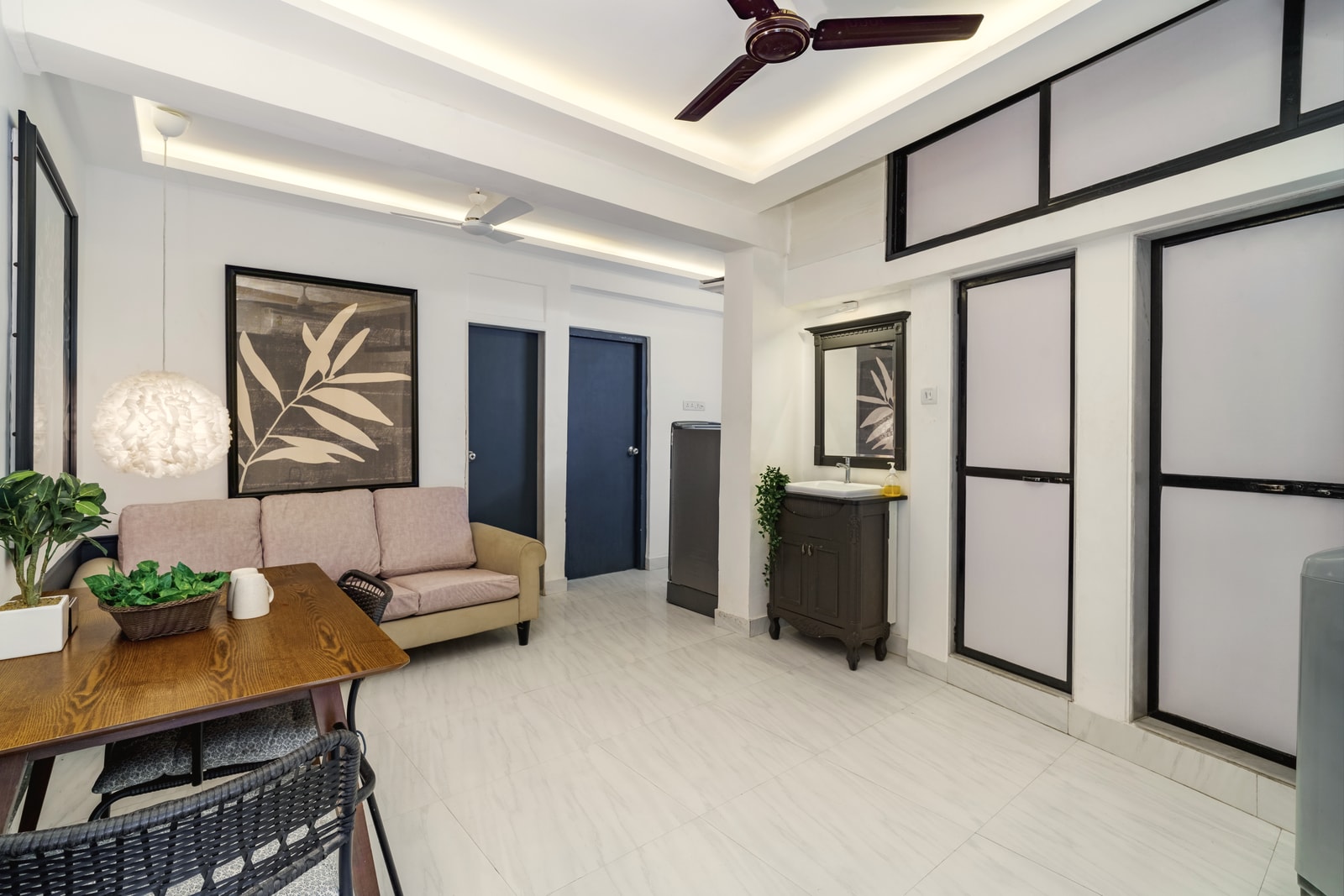 Calisto · 2BHK, Khar West